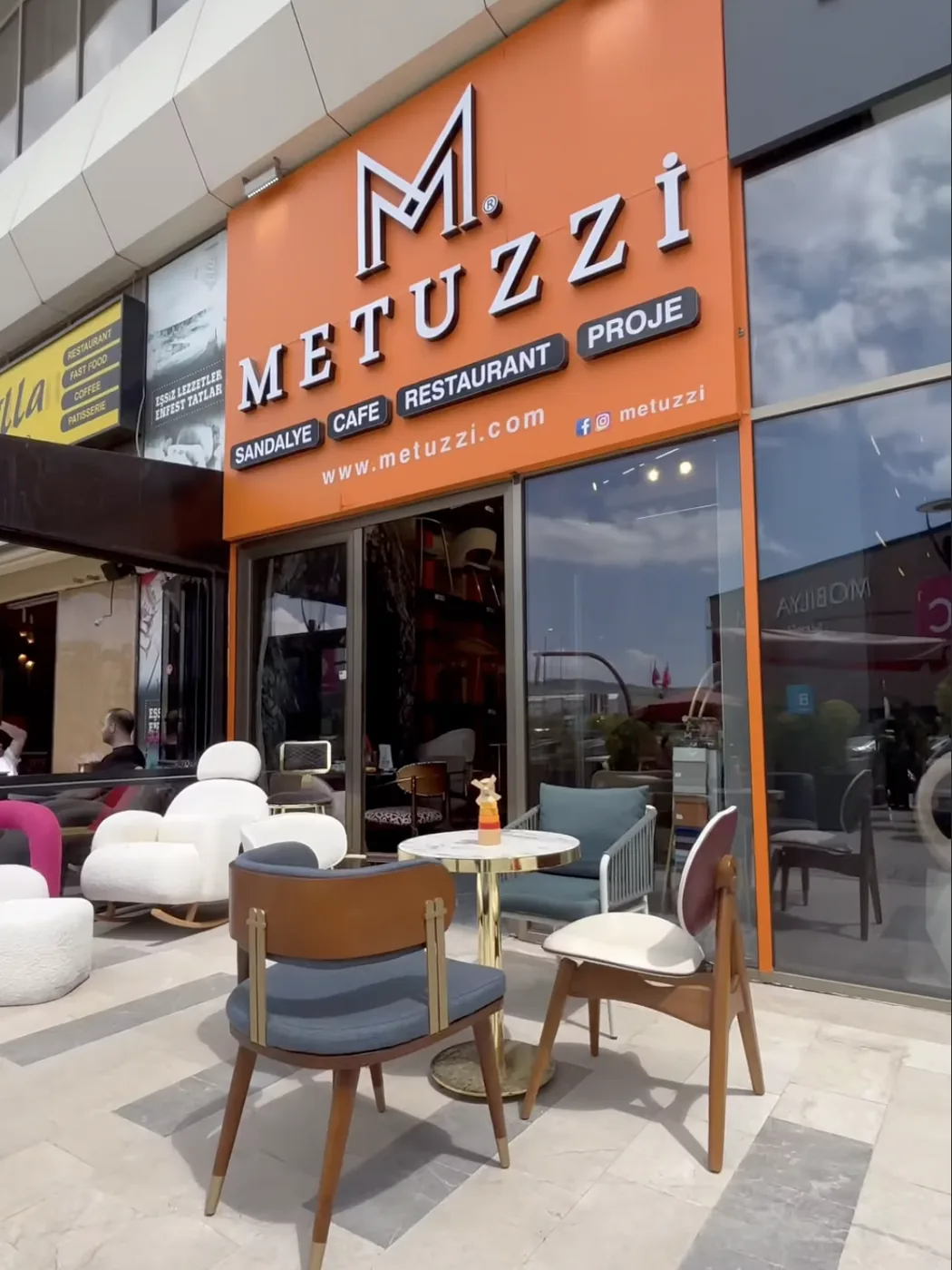 Metuzzi İnegöl Mağazası